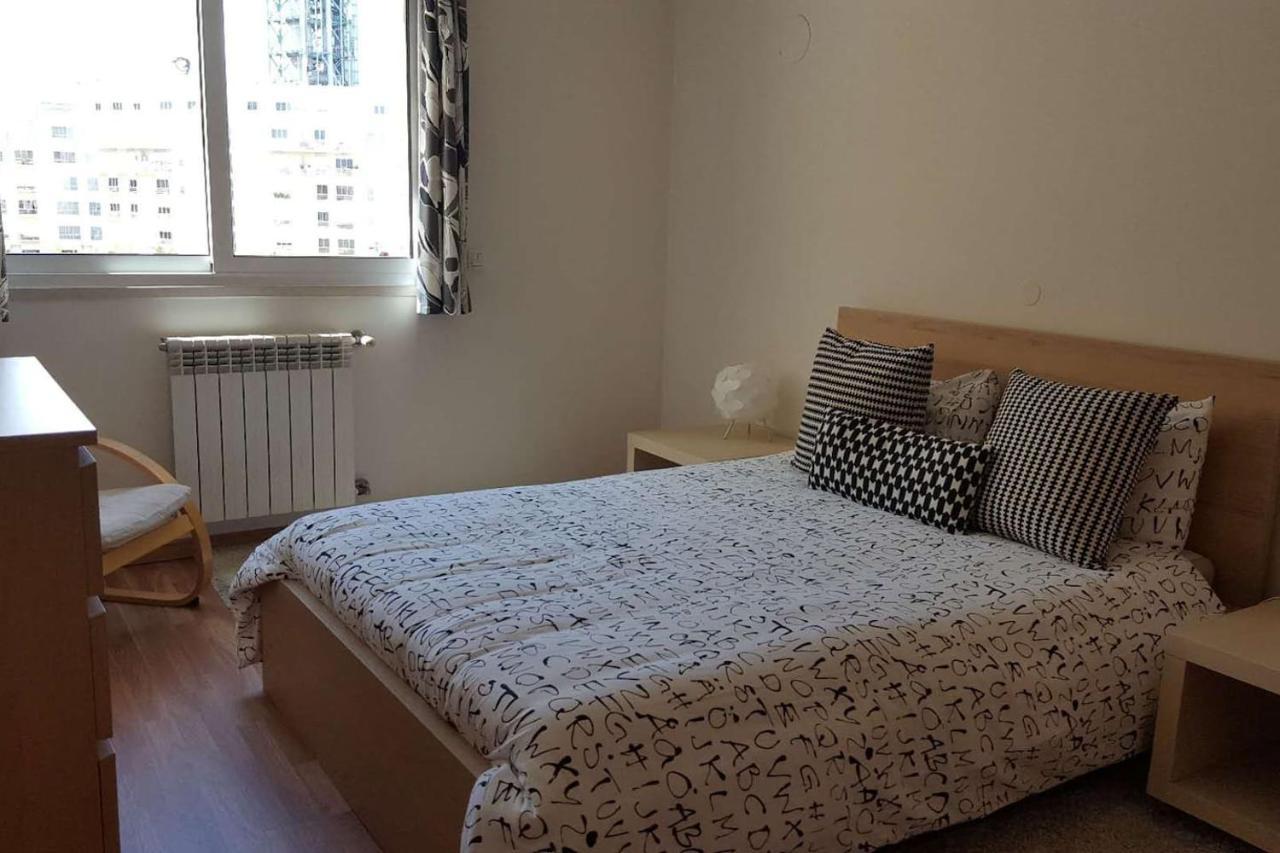 Apartment Relaxing In Parque Nacoes Lisbon